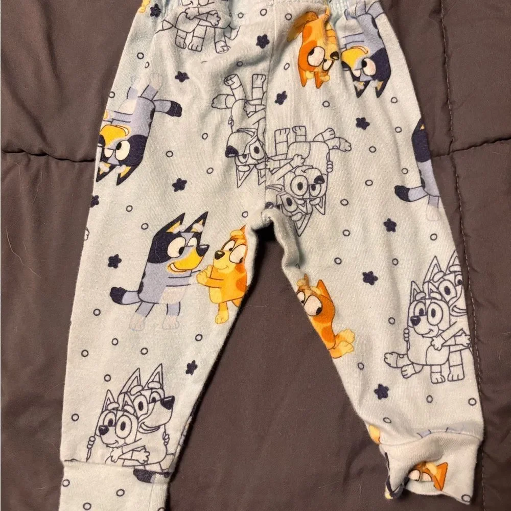 Disney Light Gray Kids Pajama Set with Blue and Orange Characters